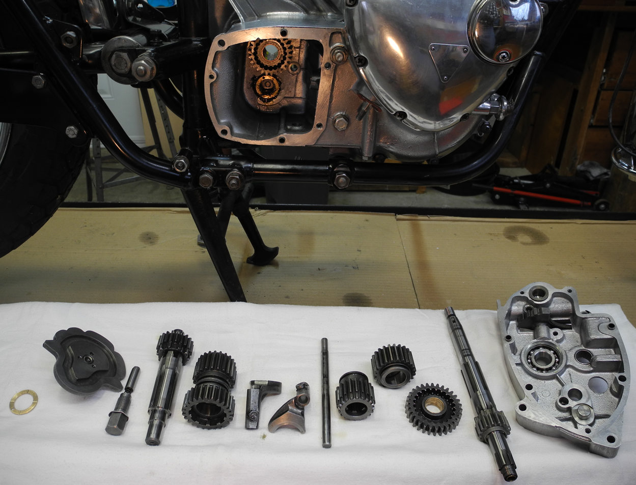 Triumph gearbox parts